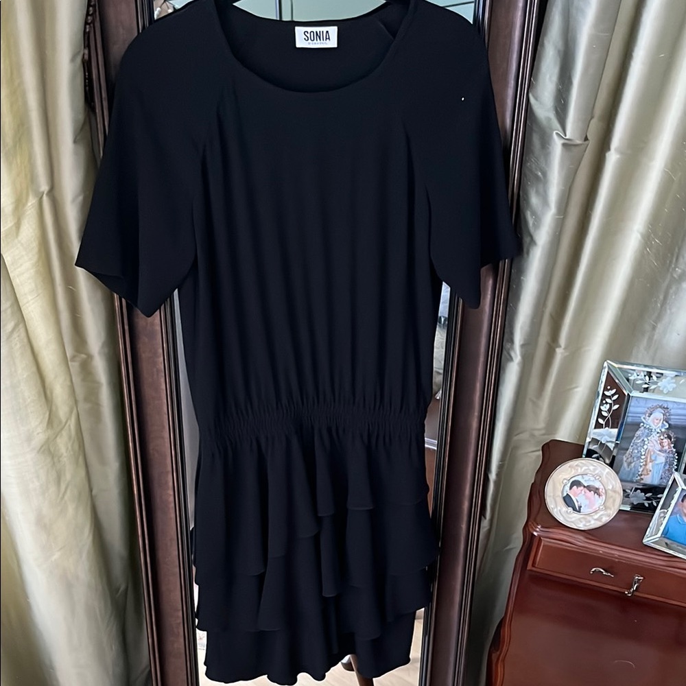 SONIA RYKIEL 

Size EU 34. US size 2